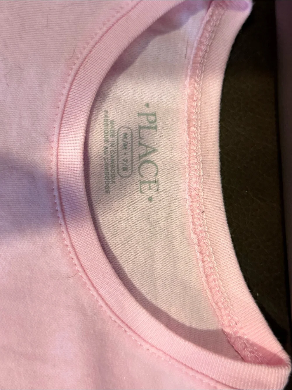 Girls bundle of 5 different shirts!! Different brands, all in good condition!!